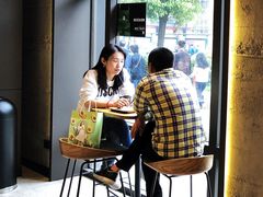 用餐区-星巴克臻选(福州东百中心分店)