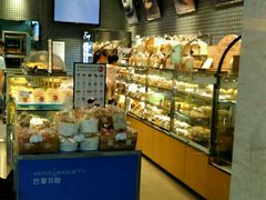 -巴黎贝甜(宜山路店)