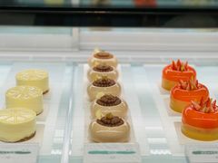 -潮一不贰·法式甜品·生日蛋糕·西式简餐(外滩店)