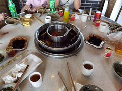 -九尺赵老四鲜鹅肠火锅