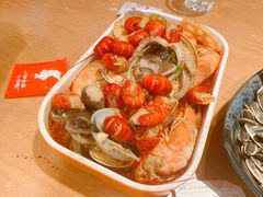 -华府九号海鲜烧烤大排档(龙域店)