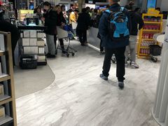 -日上免税店(三径路t3店)