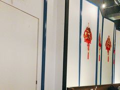 -尚尚仙·酸汤猪手·猪肚鸡火锅(华联万柳购物中心店)