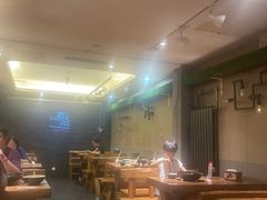 -万记麻辣烫国展总店
