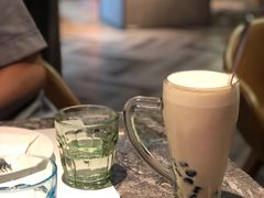 -港丽餐厅