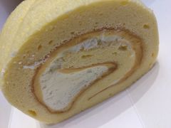-花花卷卷·鲜食蛋糕(静安久光百货店)