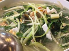 -花溪雨·森林餐厅(石基店)