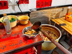 -柳州肥姨妈大骨螺蛳粉(曹路店)