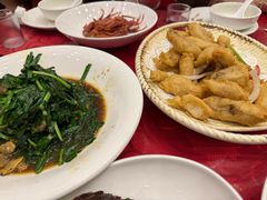 -侬佳蒸菜馆(听潮店)