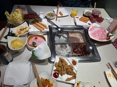 -海底捞火锅鲜切牛肉主题店(长寿路店)