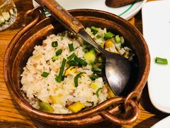 -一坐一忘云南菜(嘉里中心店)
