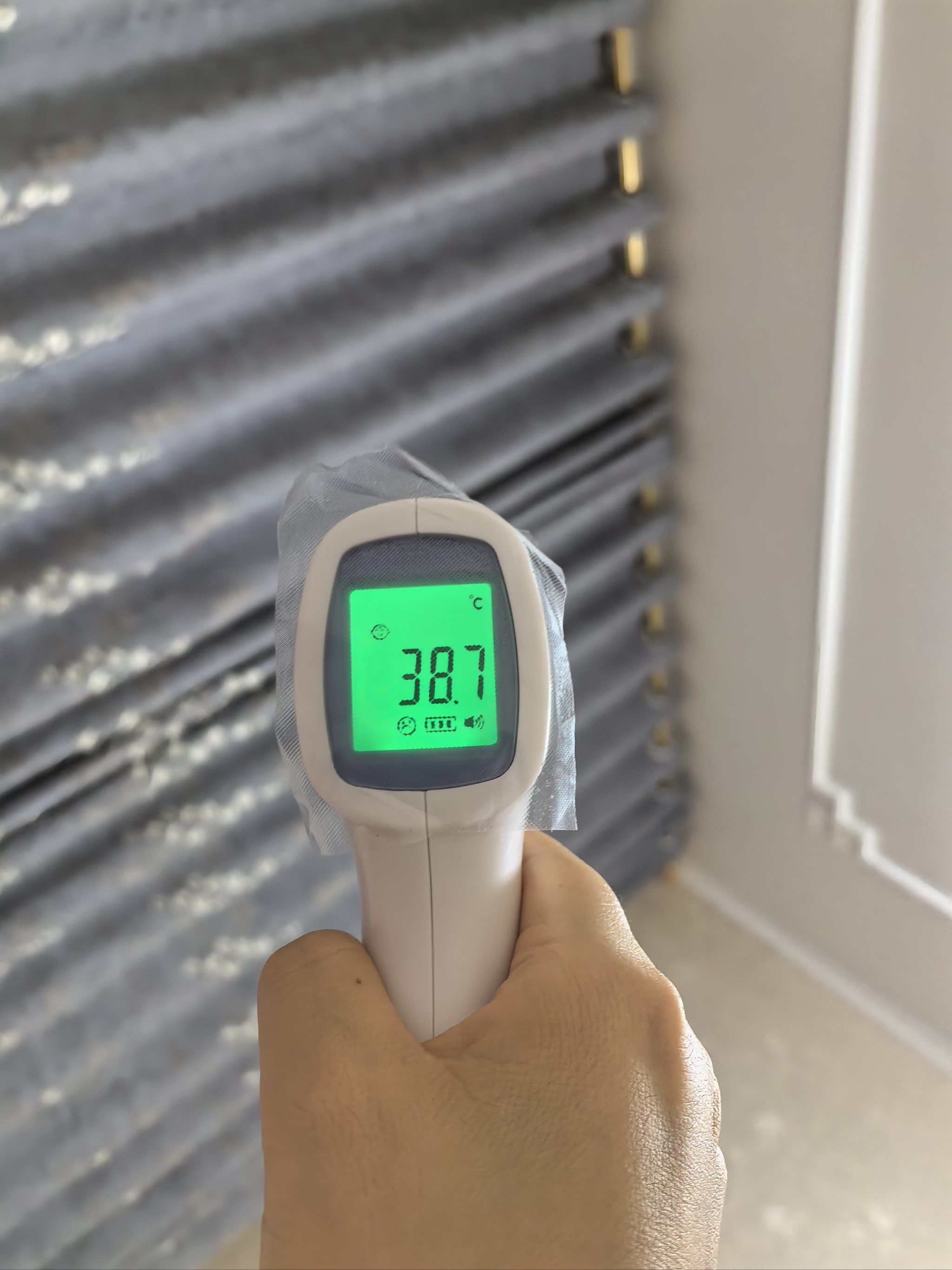 额温枪还是方便