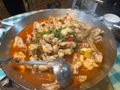 -昱龙大盆牛蛙馆(三兴街总店)
