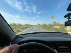 -亿利库布其七星湖沙漠生态旅游区