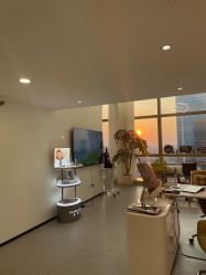 -JNK皮肤管理中心