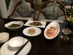 -浅深(世茂滨江精品店)