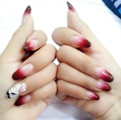 -爱空间美睫健康美甲