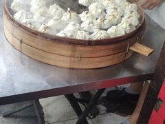 -严氏重油烧麦(民权路店)