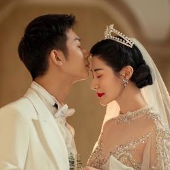 -女王风尚STUDIO·轻奢化定制