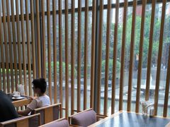 -鱼鲜饭香·招牌汽锅剁椒鱼头王