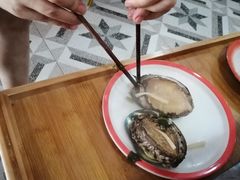 会跳舞的大鲍鱼-小龍鳳·港式海鲜打边炉(沙湖路店)