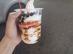 -蜜雪冰城·冰淇淋与茶(长郡中学店)