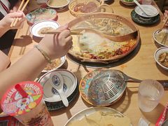 -洱火云南酸菜牛肉火锅(石景山当代商城店)