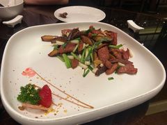 -大理实力希尔顿酒店御璽中餐厅YUXI – CHINESE RESTAURANT