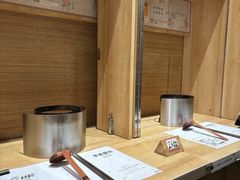 -独食火锅·半米屋台(直营总店)