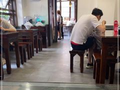 大堂-长人馄饨铺(解放街店)