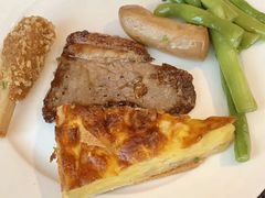 -圣丰索菲特·2 On 988 Café 自助餐厅