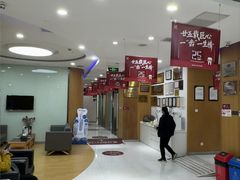 -雅悦齿科(顾村公园店)