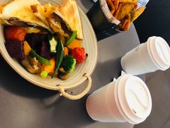 -玲婧胡同·生日蛋糕·餐厅(嘉里城店)