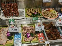 -黄泥岗·地道湖北菜(奥特莱斯店)