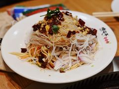 -咱屯子铁锅炖直营店(十三纬路店)