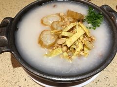 荔湾艇仔粥-正哥点心皇子(旺城广场店)