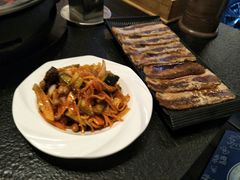 -金龙烧烤·牛肉面(西塔店)