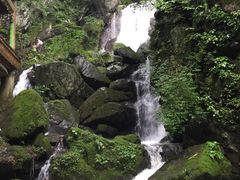 -藏龙百瀑风景区