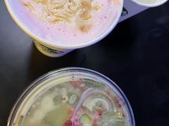 樱绽草莓茶拿铁-星巴克(深圳龙岗星河时代店)