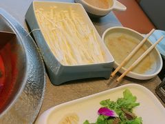 -狼头山火锅 KTV欢唱·烤串(理工大学店)