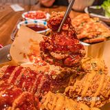 敲好吃的异国料理，为这氛围感打call！