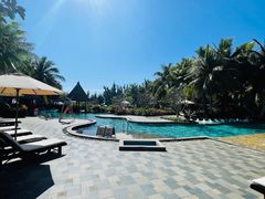 -海南清水湾莱佛士酒店