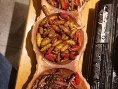 -隔壁老王·家常云南菜(花巷店)