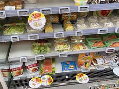 -便利蜂(河东区十一经路68号店)