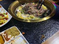 -牛鲜盛齐齐哈尔烤肉(曹路店)