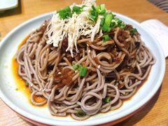 鸡丝荞面-老妈私房鱼头(欧洲城店)