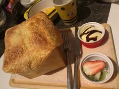 -港丽餐厅(高德置地店)