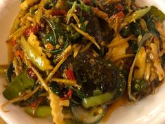 -J Daeng Seafood