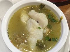 -周鱼小馆石锅酸菜鱼(活力汇店)