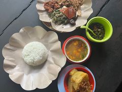 -Warung Babi Guling Ibu Oka 3